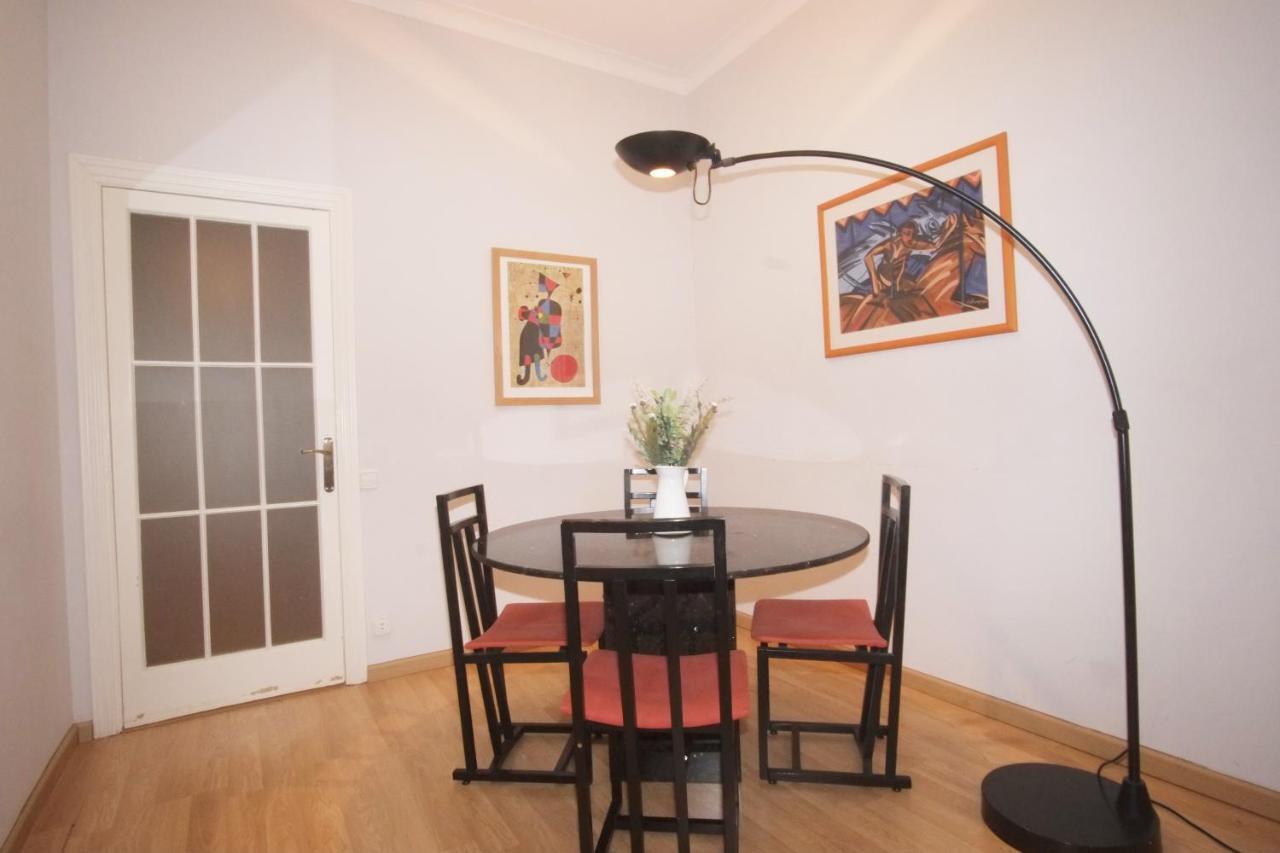 Lovely Apartment At Park Gueell Barcelona Exterior foto